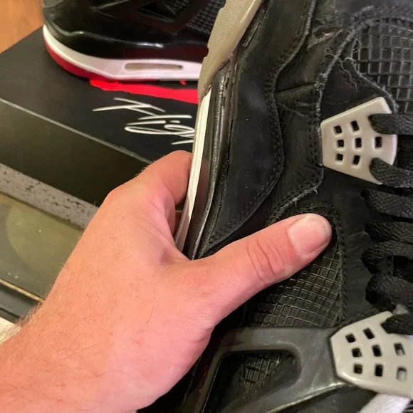 Jordan 4 Retro Bred (2012) Size 13 - Picture 3 of 11